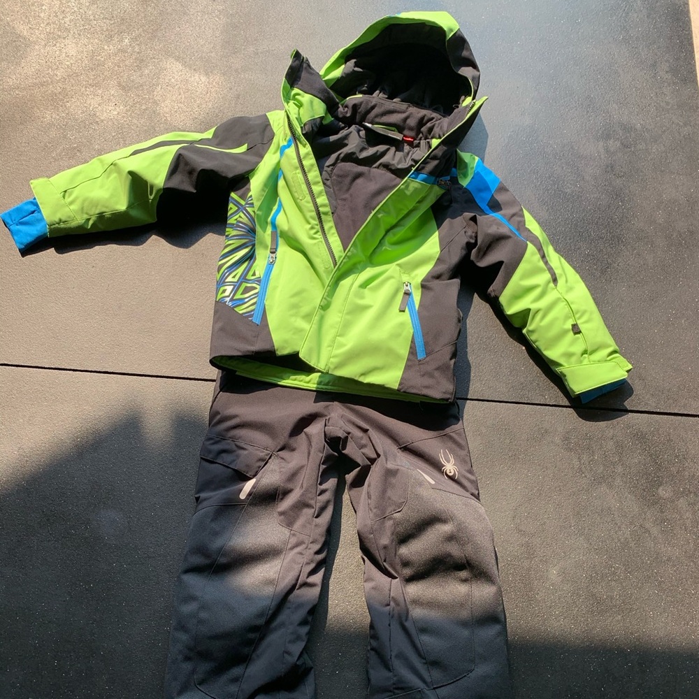 Youth Spyder Ski and Snowboard jacket and ski pants